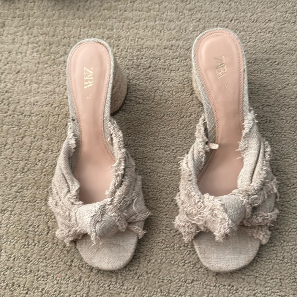 Zara Sandals Size 40